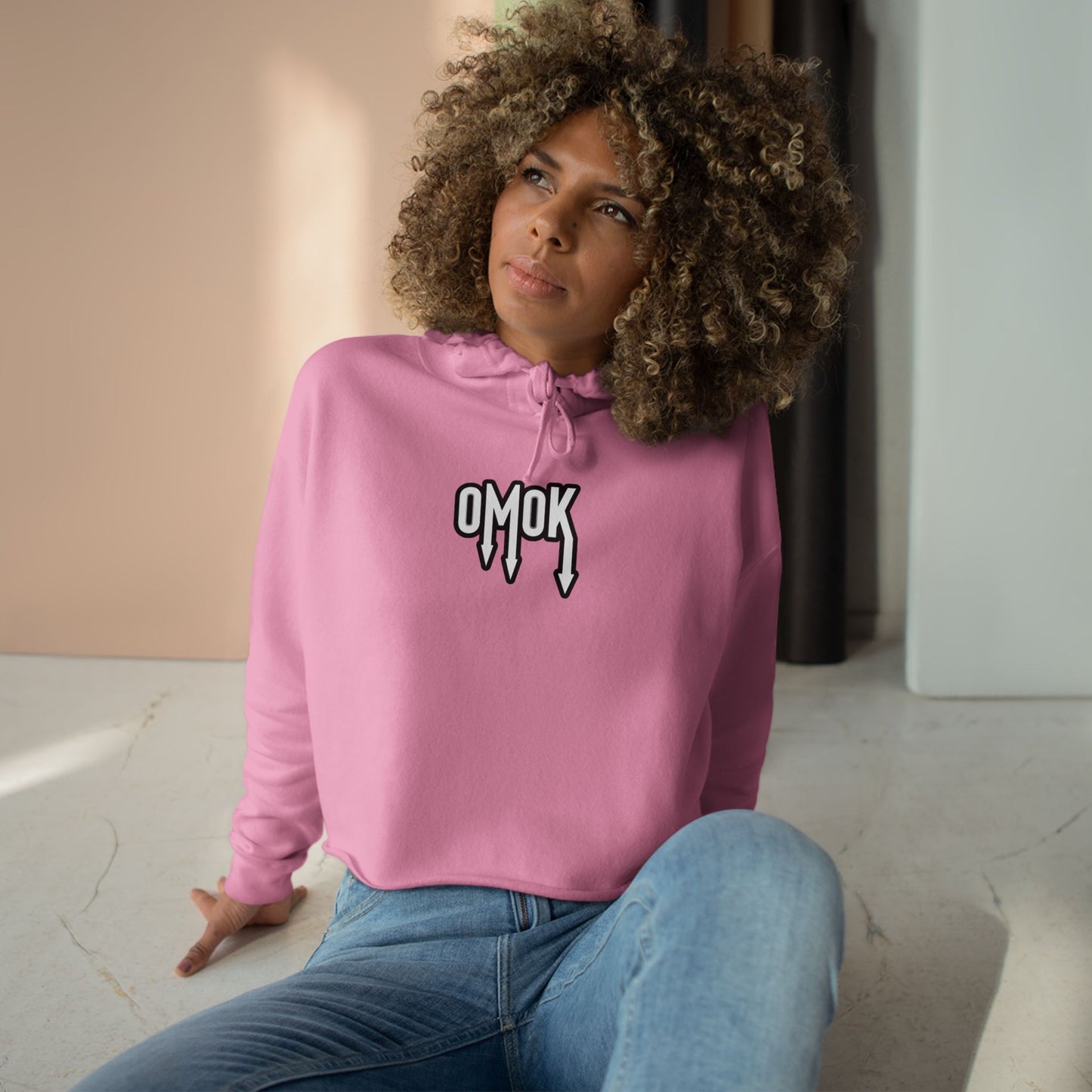Omok Logo Crop Hoodie