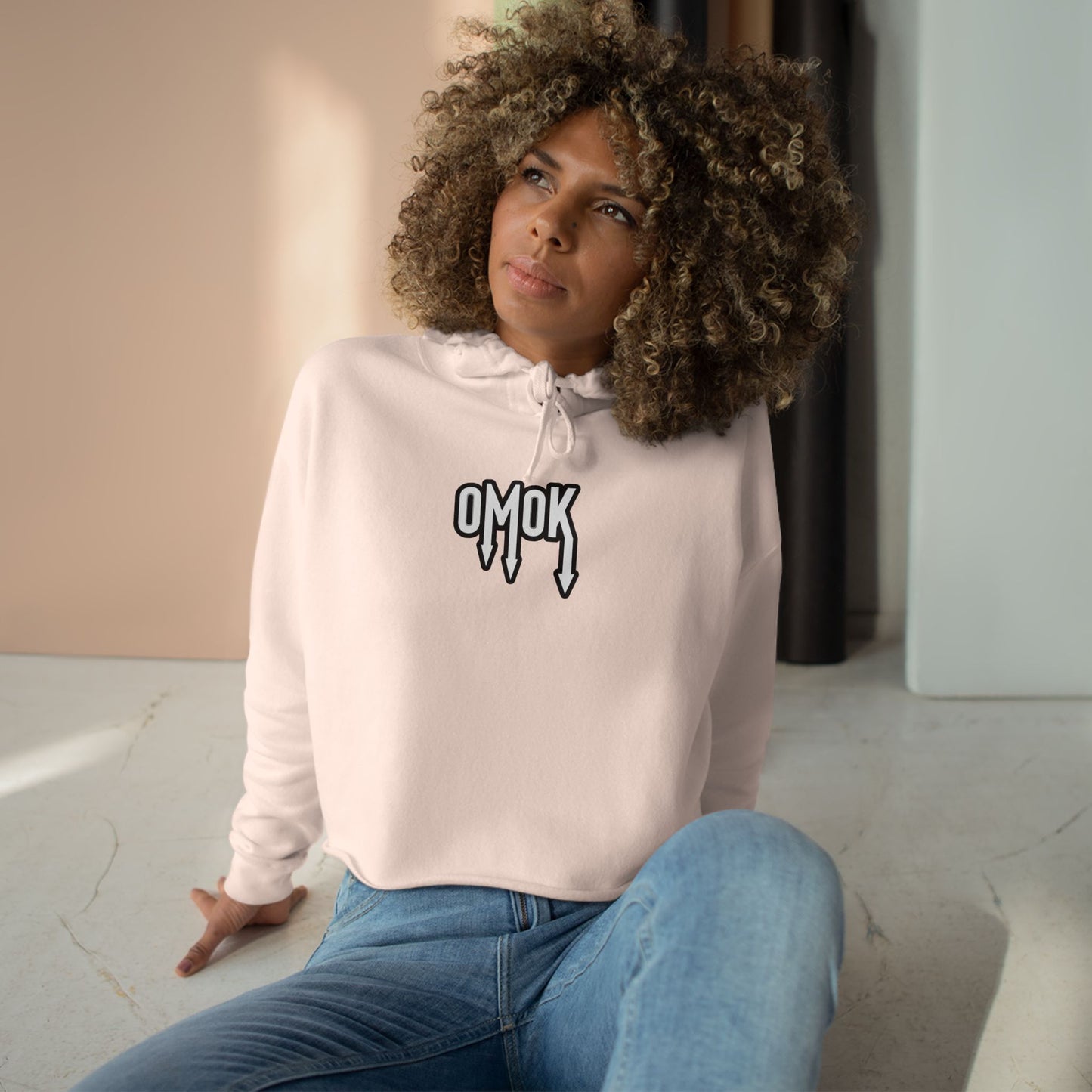 Omok Logo Crop Hoodie