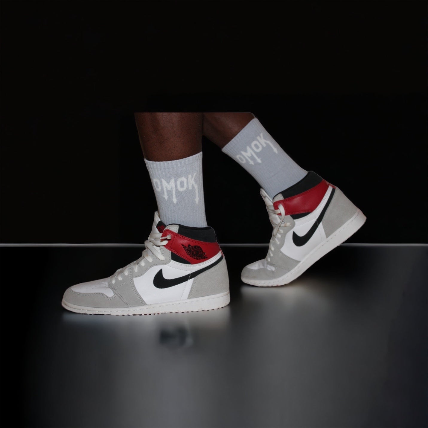 Omok Socks “Cool Grey”