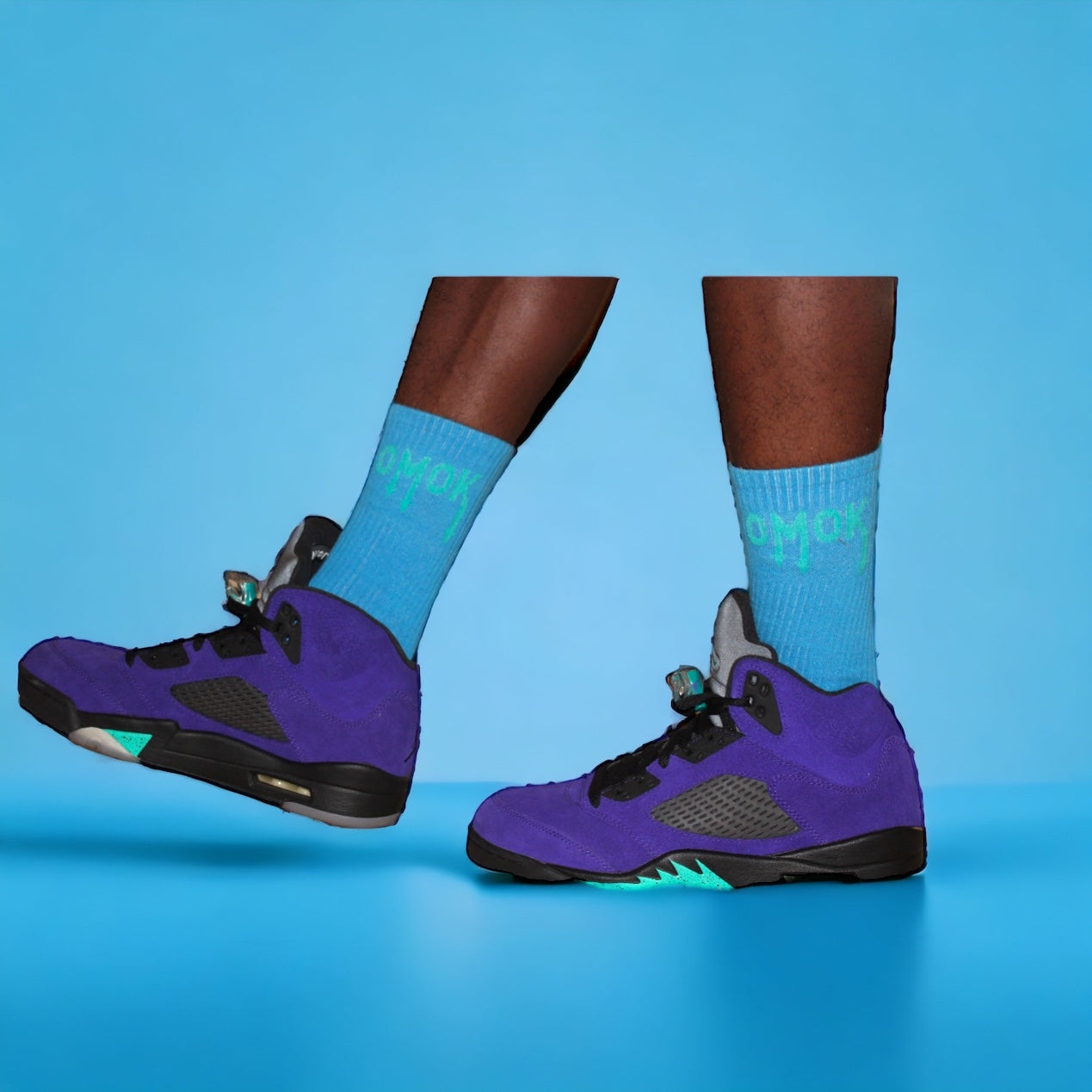 Omok Socks "Royalty Blue"